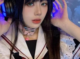 揭秘阿九从不咕咕的棉袜图集，福利环绕，来感受一下吧！
