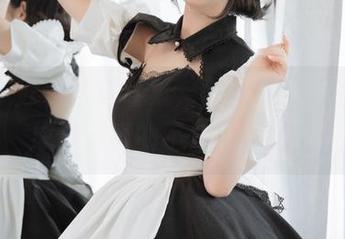 加藤惠泳装写真合集，面饼仙儿的魅力大放送，真的不止一层啊！