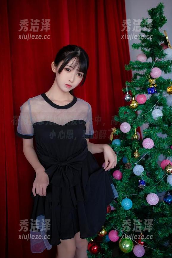 鳗鱼霏儿 在鳗鱼霏儿的女友cos中,高清还原那些小心思,真的醉了!